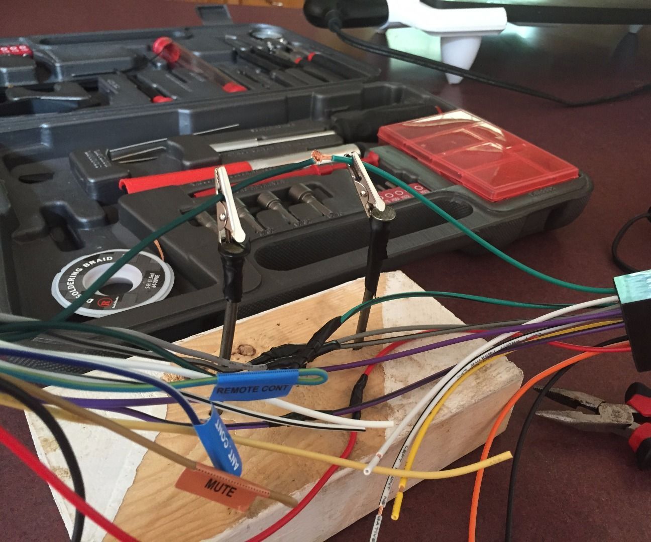 SOS: Emergency Soldering Buddy