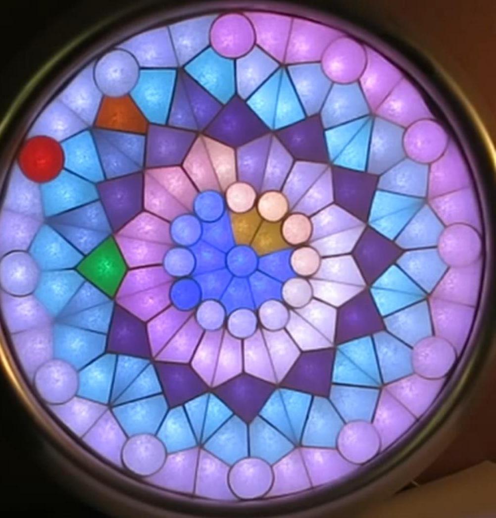 Fascination for Colours, a Somewhat Mysterious Clock in a Fake Stained Glass Window. 7 Steps