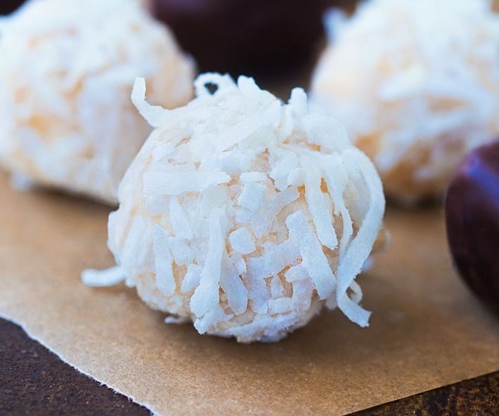 Coconut Dream Dessert Balls (vegan Friendly)