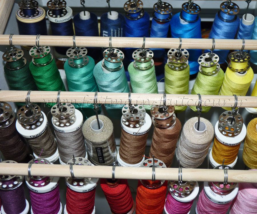 Rainbow in a Drawer (Threads+bobbins Finally Organized)