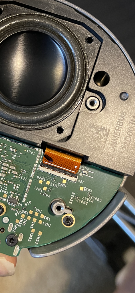 Can i use the 2024 echo dot as a speaker