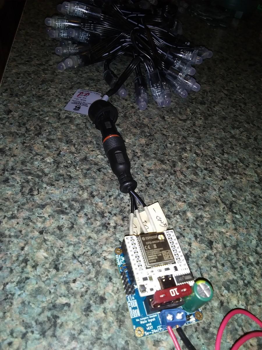 Connect Pixels to Controller (Matrix Shape Only)