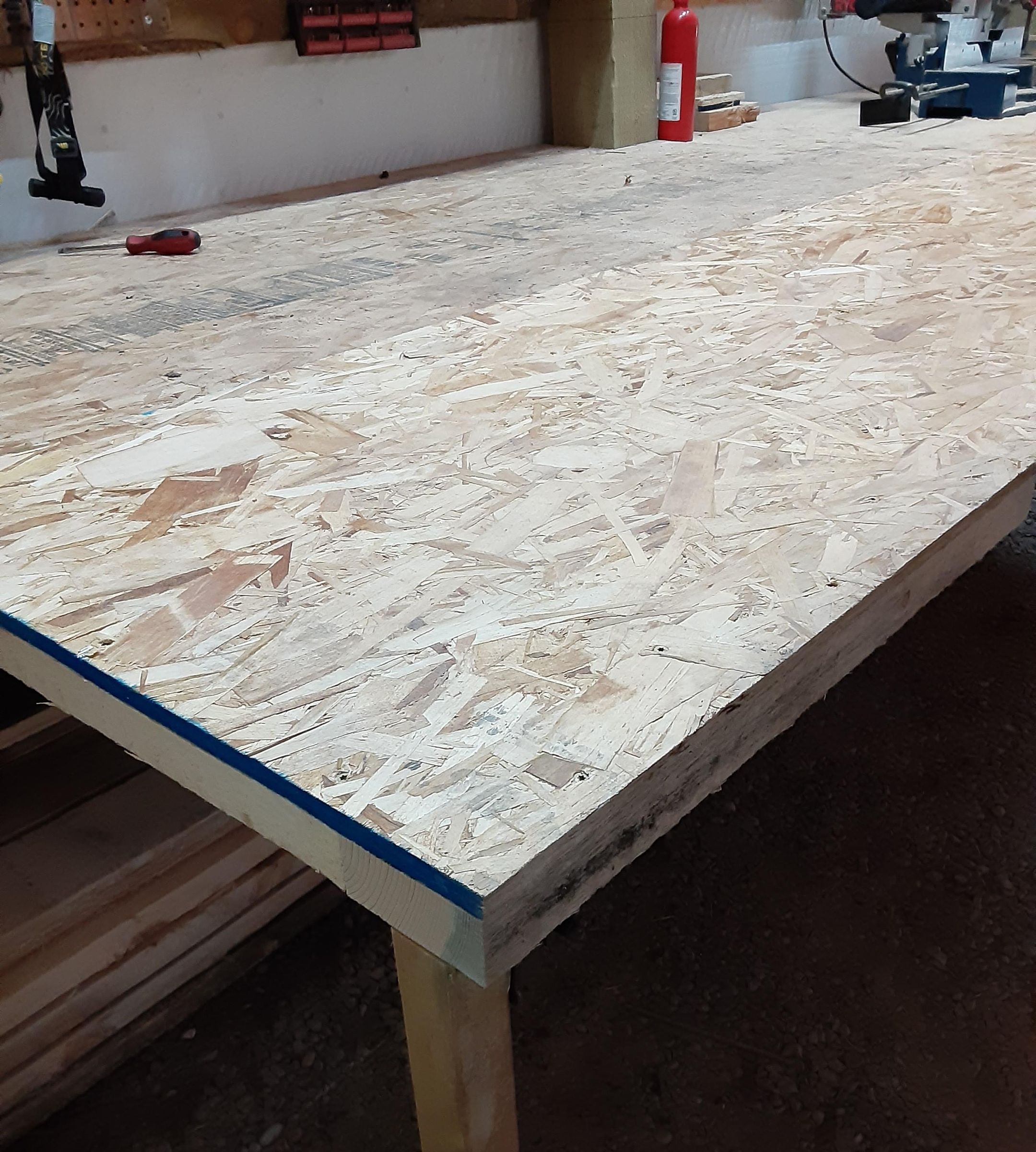 Murphy-style Fold Away Workbench (hingeless)