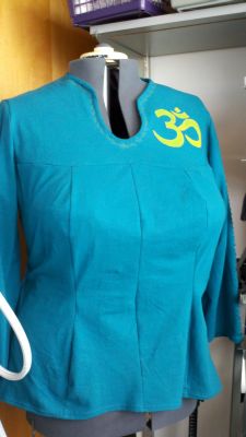 Silk screened women's knit top