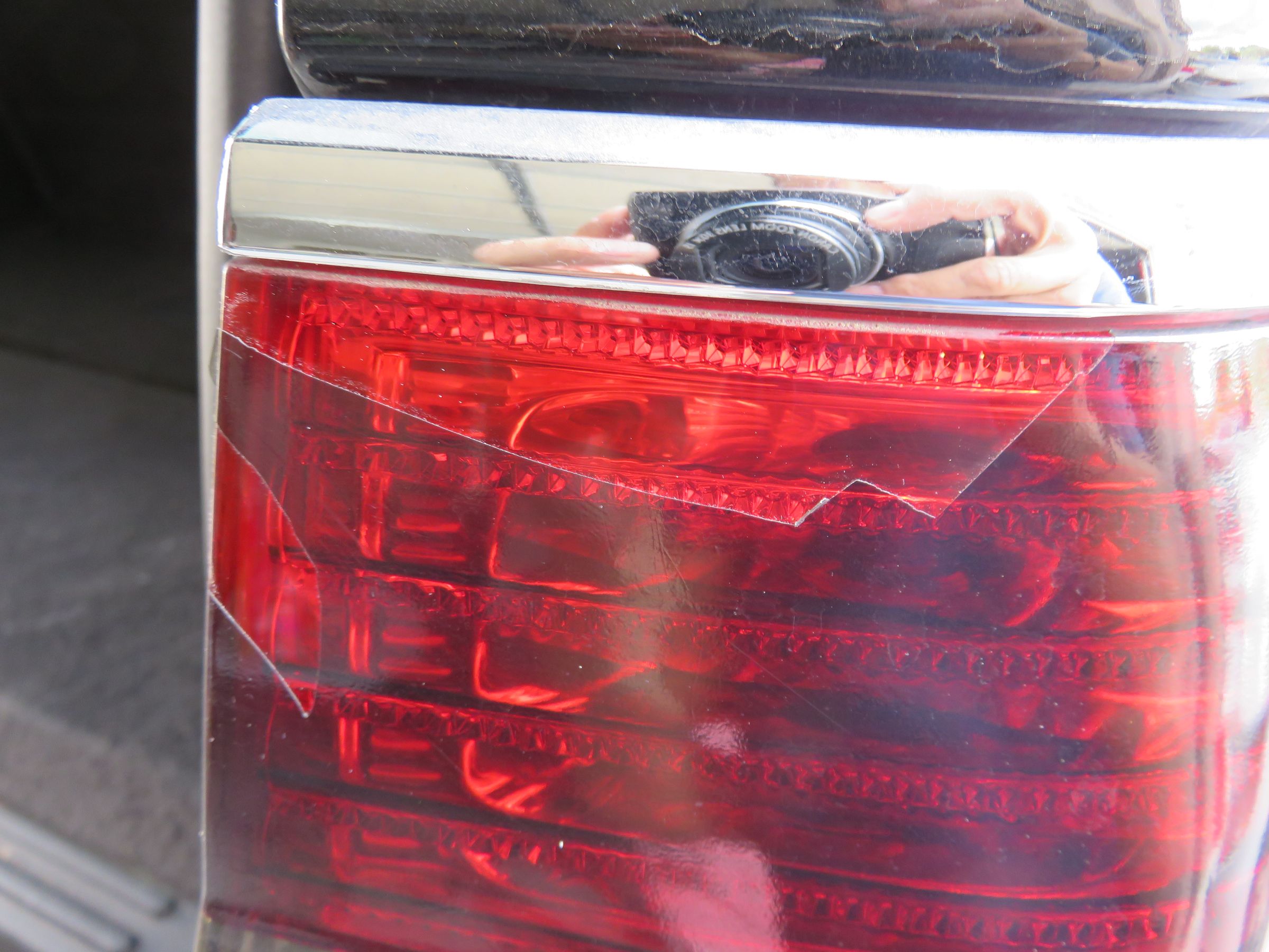How to Tint Tail Lights With Adhesive Vinyl. 8 Steps (with Pictures