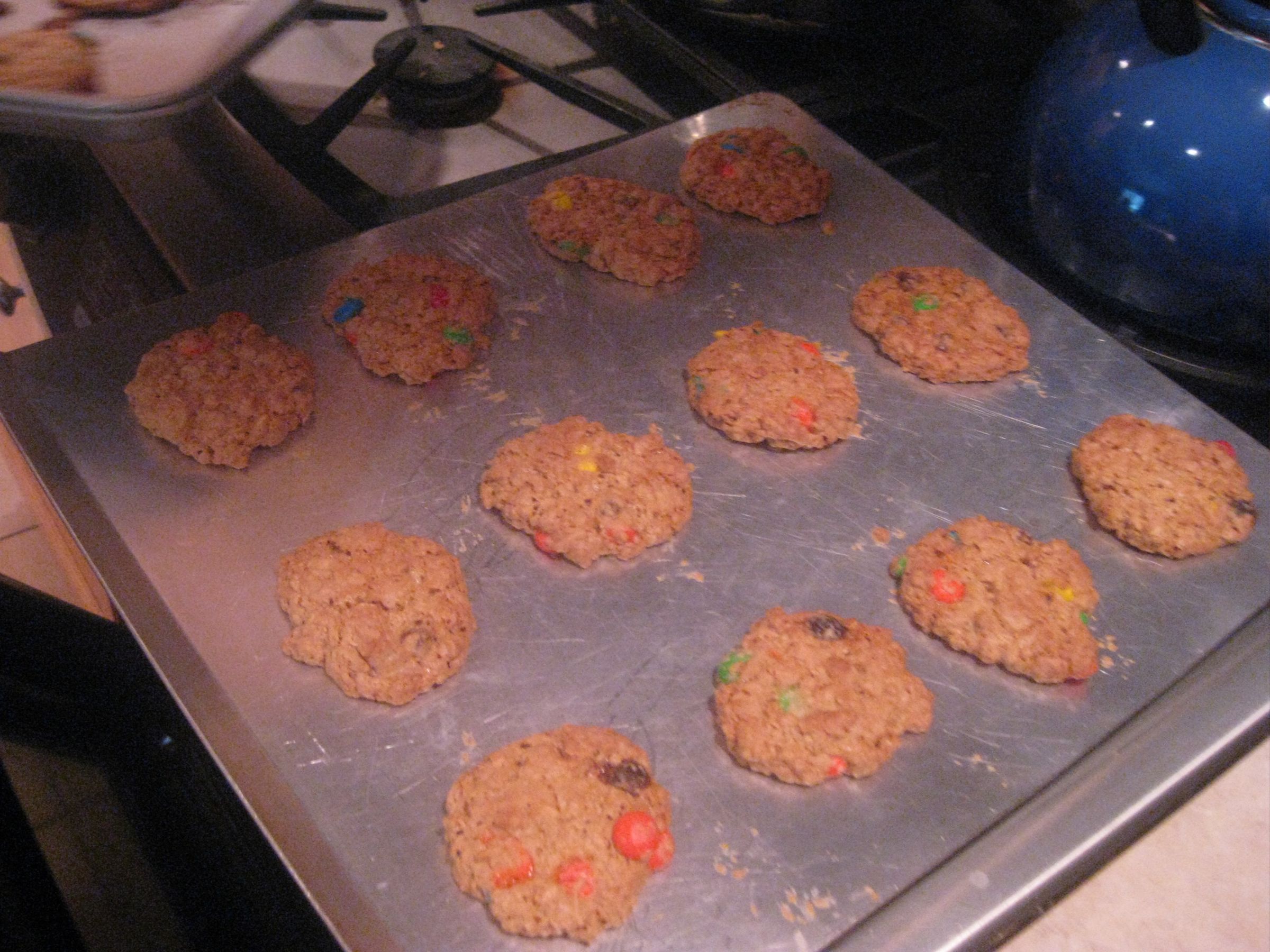 Daoud How to Bake Monster Cookies