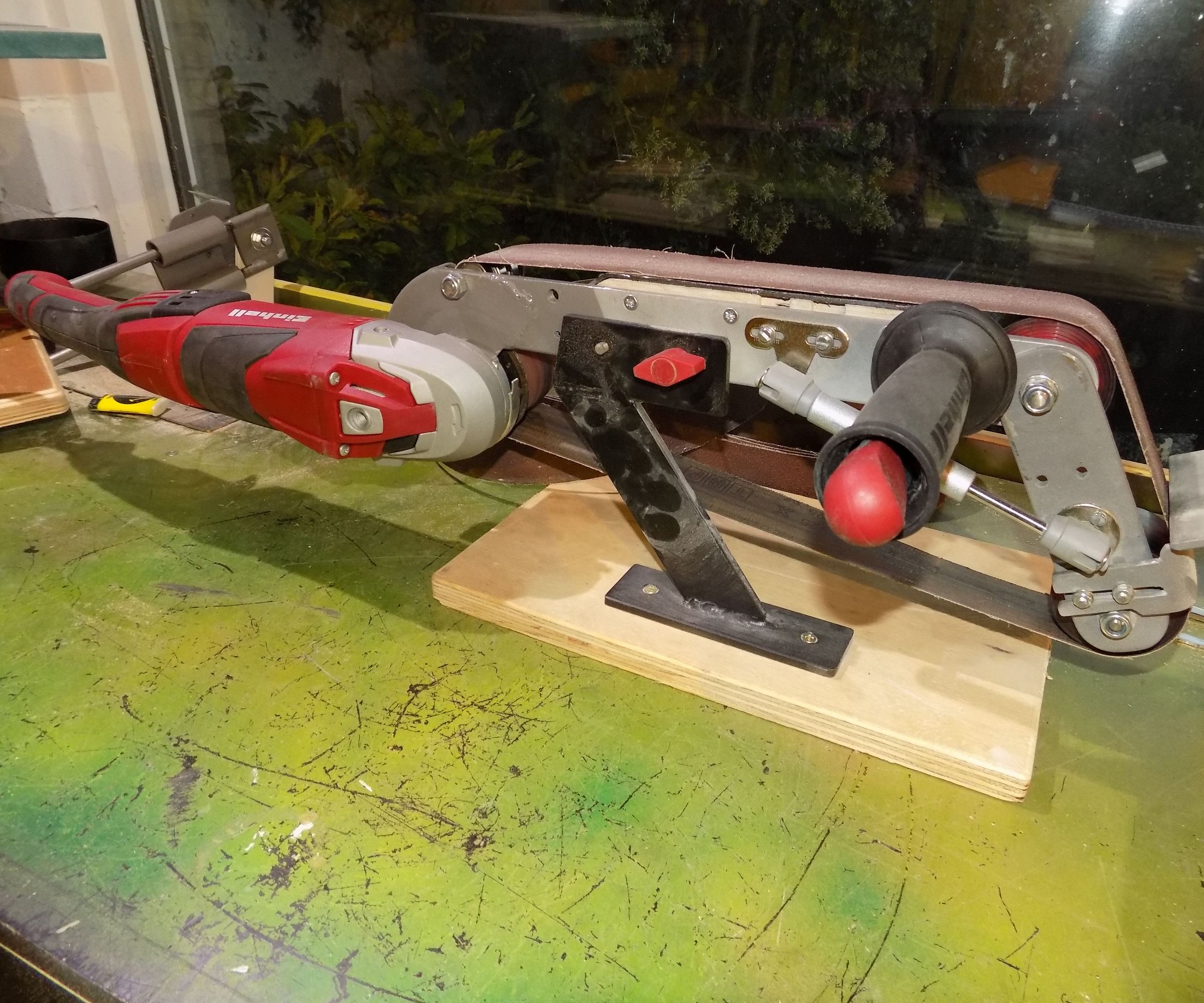 Extreme Homemade Beltsander Raptor (Anglegrinder Hack!)