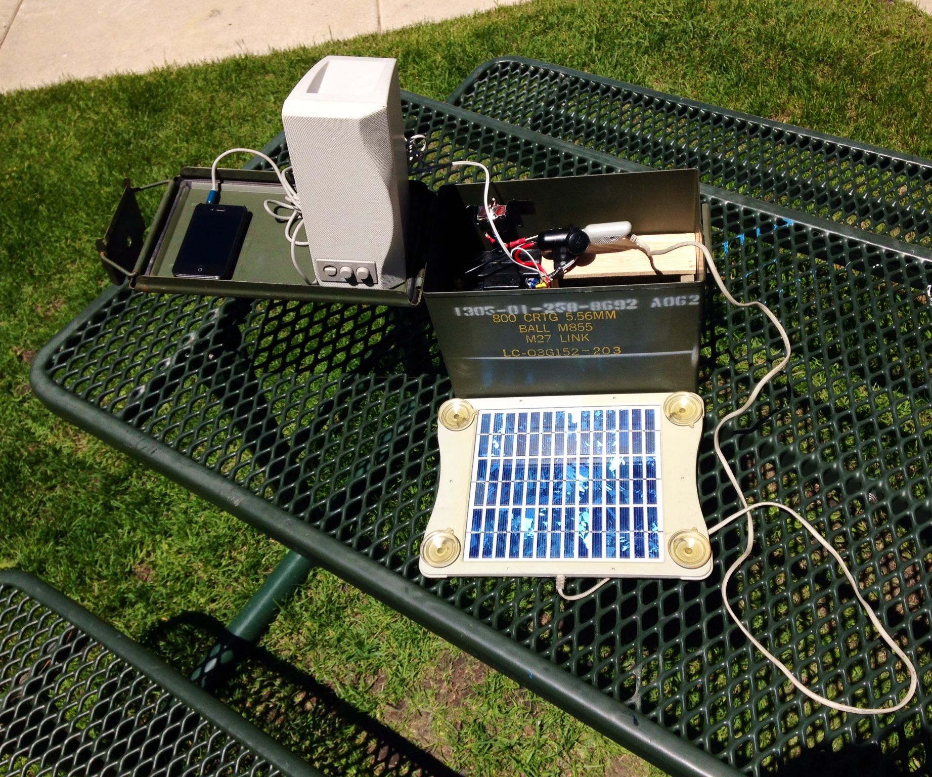 How to Build a Solar Powered Boombox