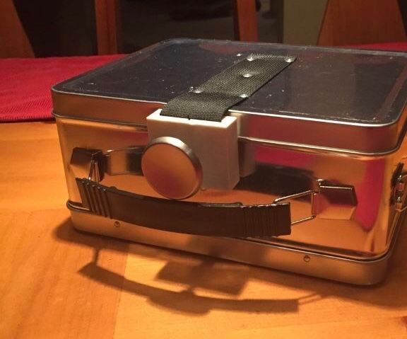 Lunchbox for People With Hemiplegia