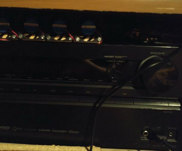 Arduino Temp Controlled Fan. (Keeping My Stereo Receiver From Overheating After Long Uses)