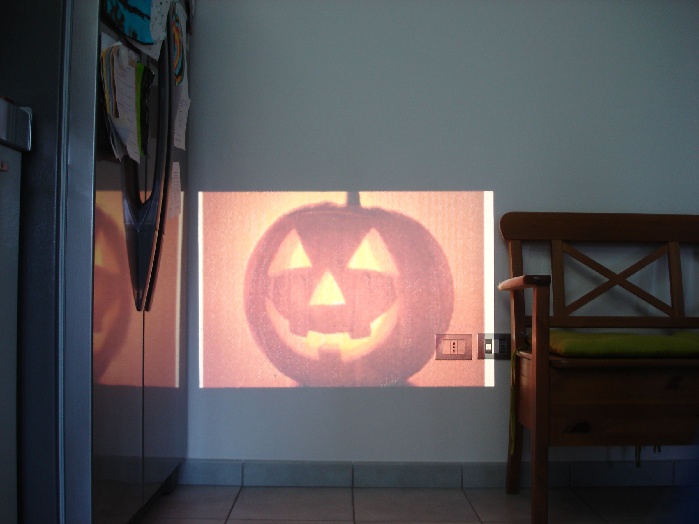 The Halloween Projector Project 4 Steps Instructables