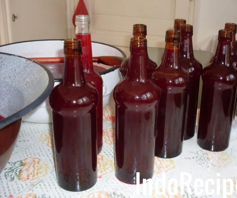 Old Style Raspberry Syrup