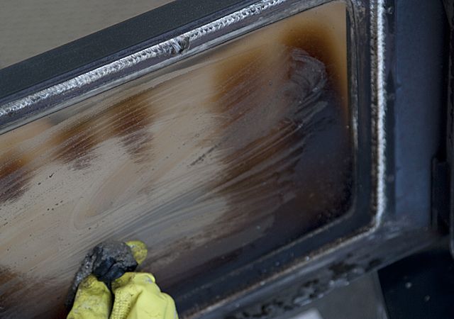 Cleaning Glass on a Woodburner : 9 Steps - Instructables