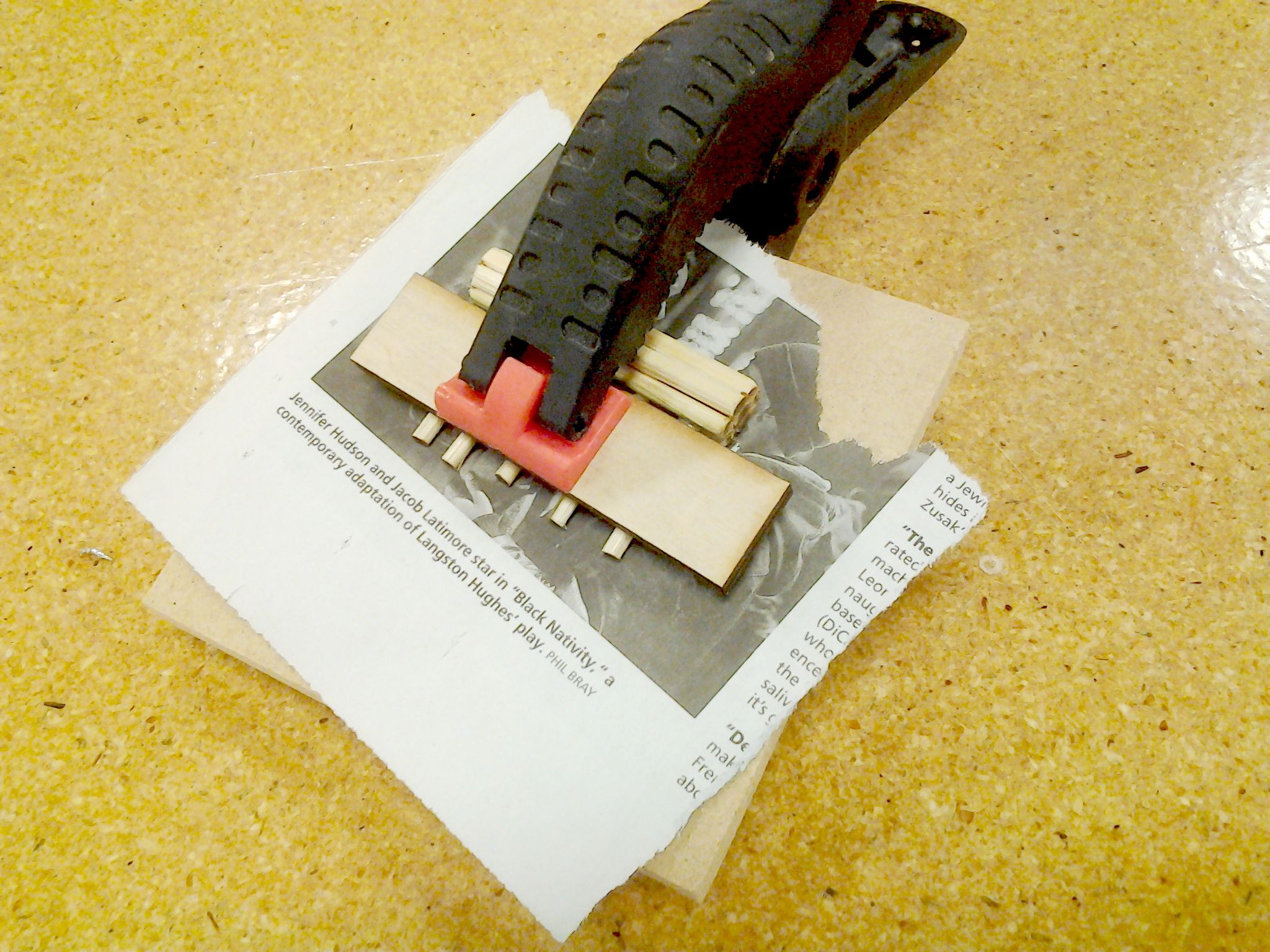 The Best Back Scratcher Ever! (or a Zen Garden Rake) 10 Steps