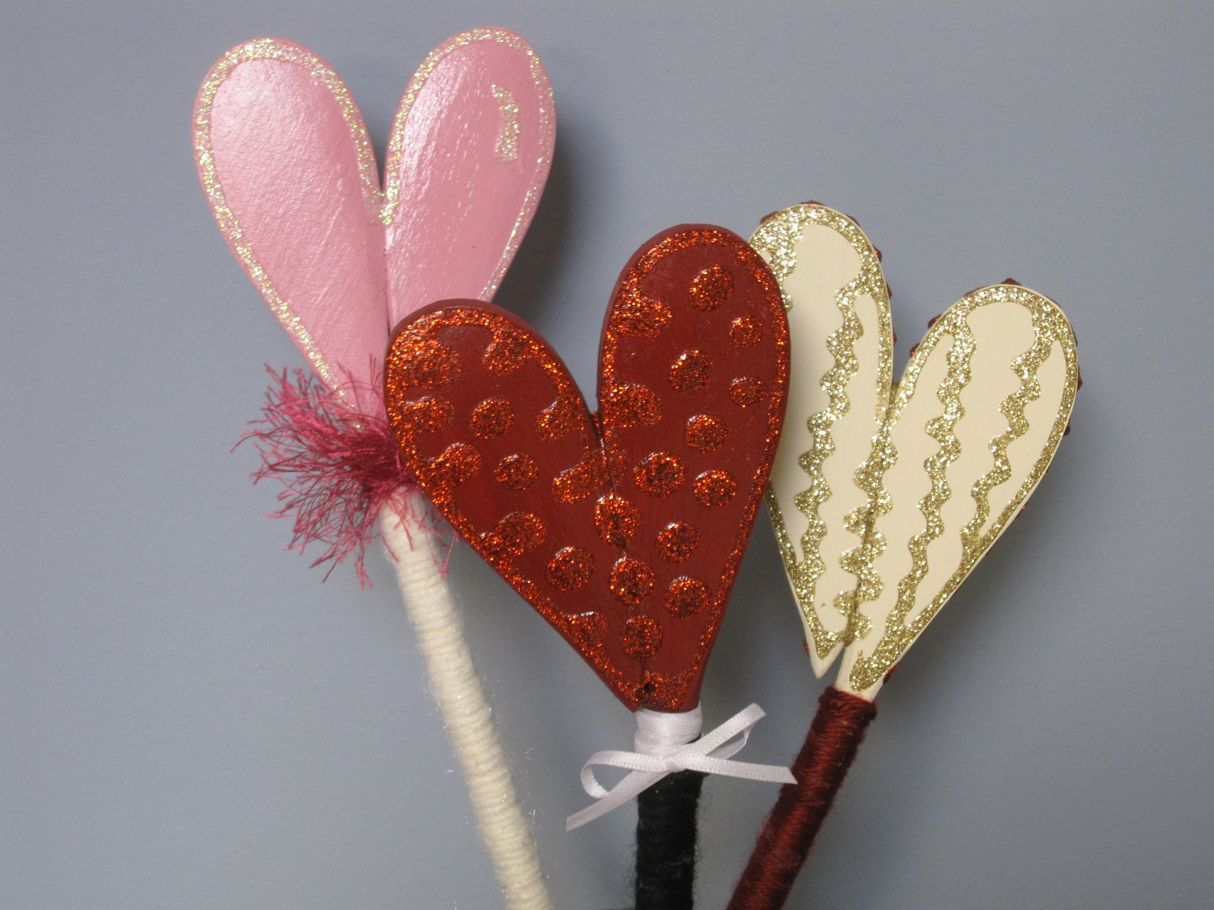 Make a Heart Shaped Wand from Wooden Spoons
