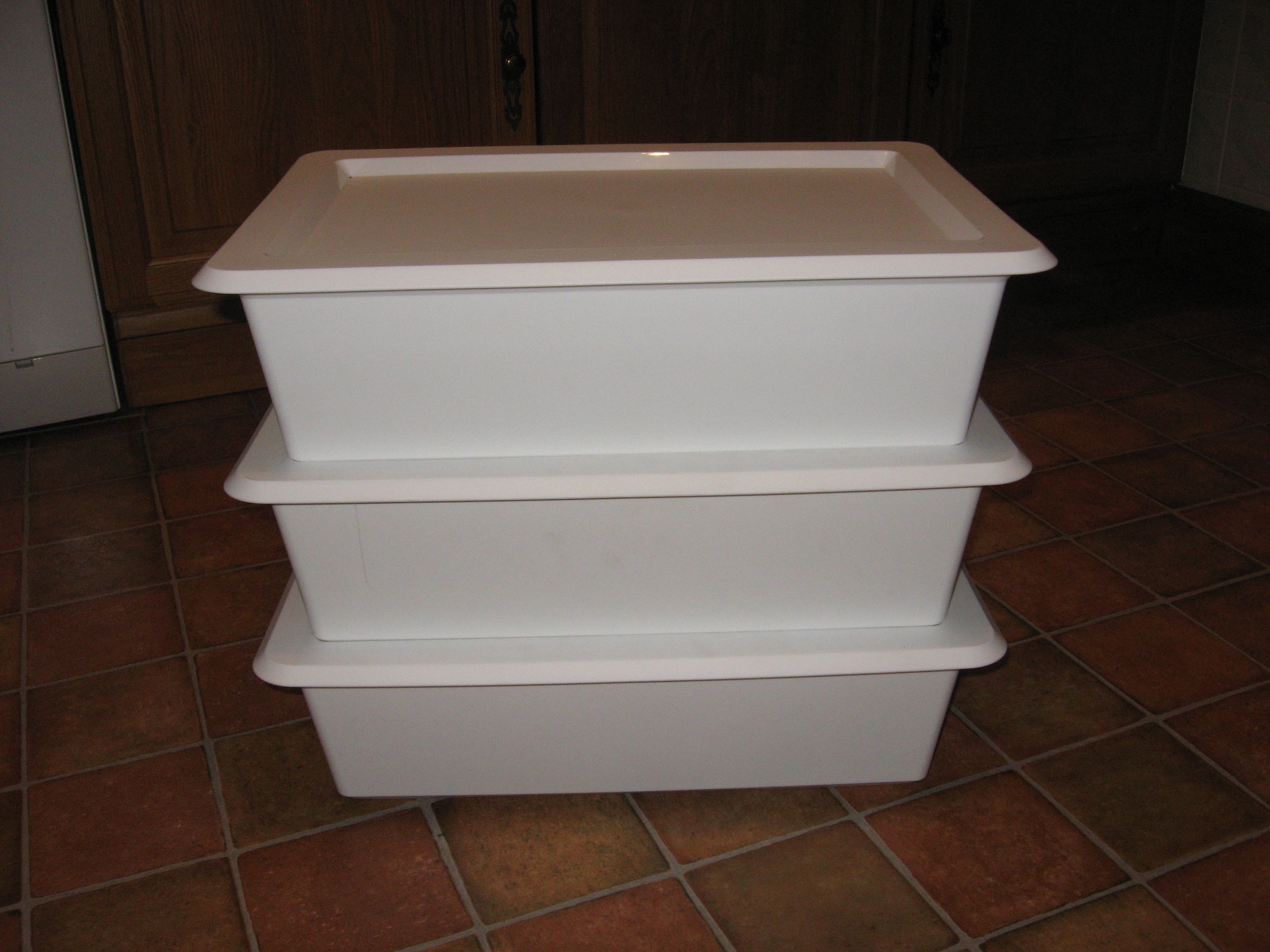 Simple DIY Wormery (IKEA Hack)