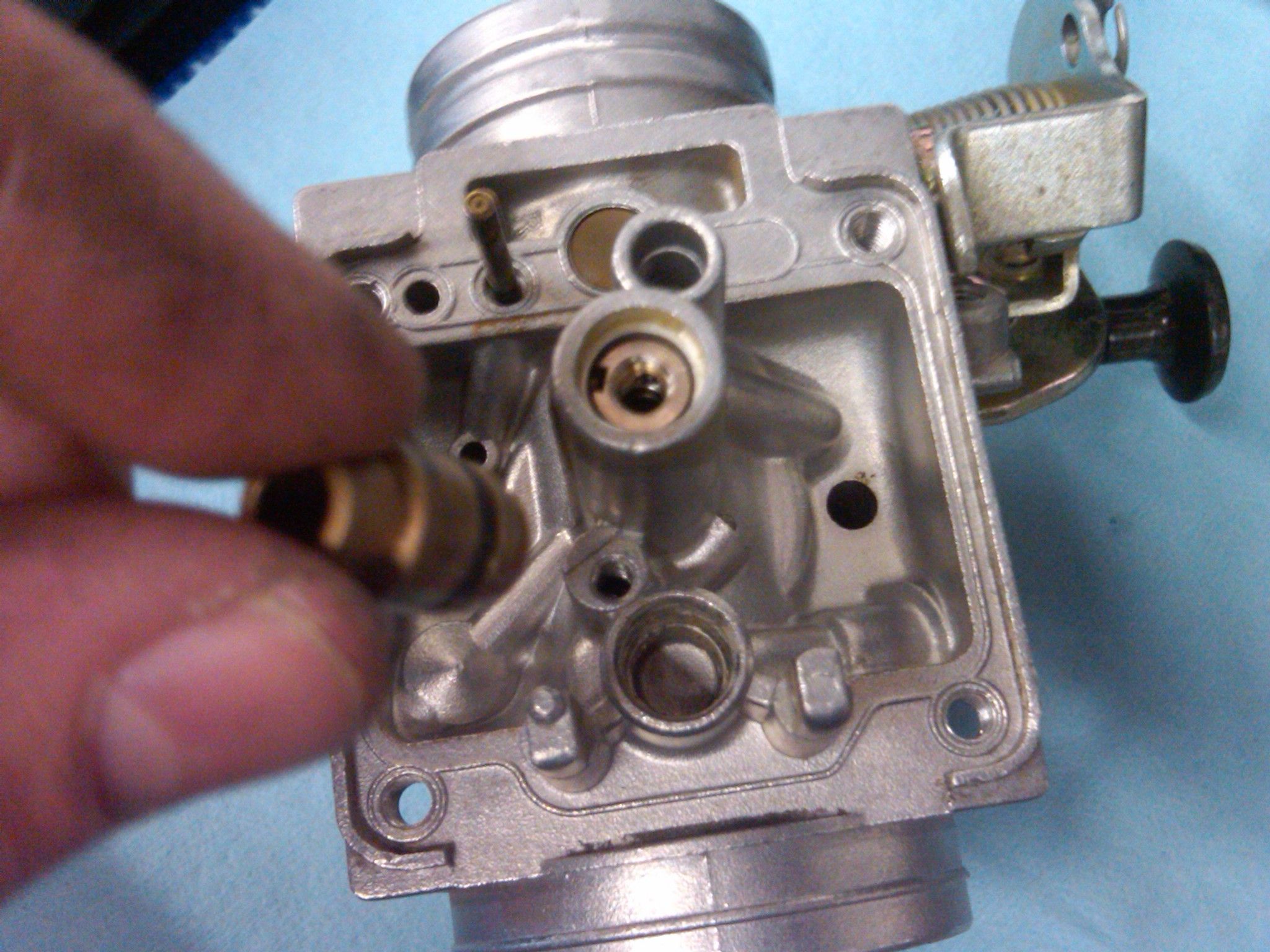 How to Clean a Carburetor (with Pictures) Instructables