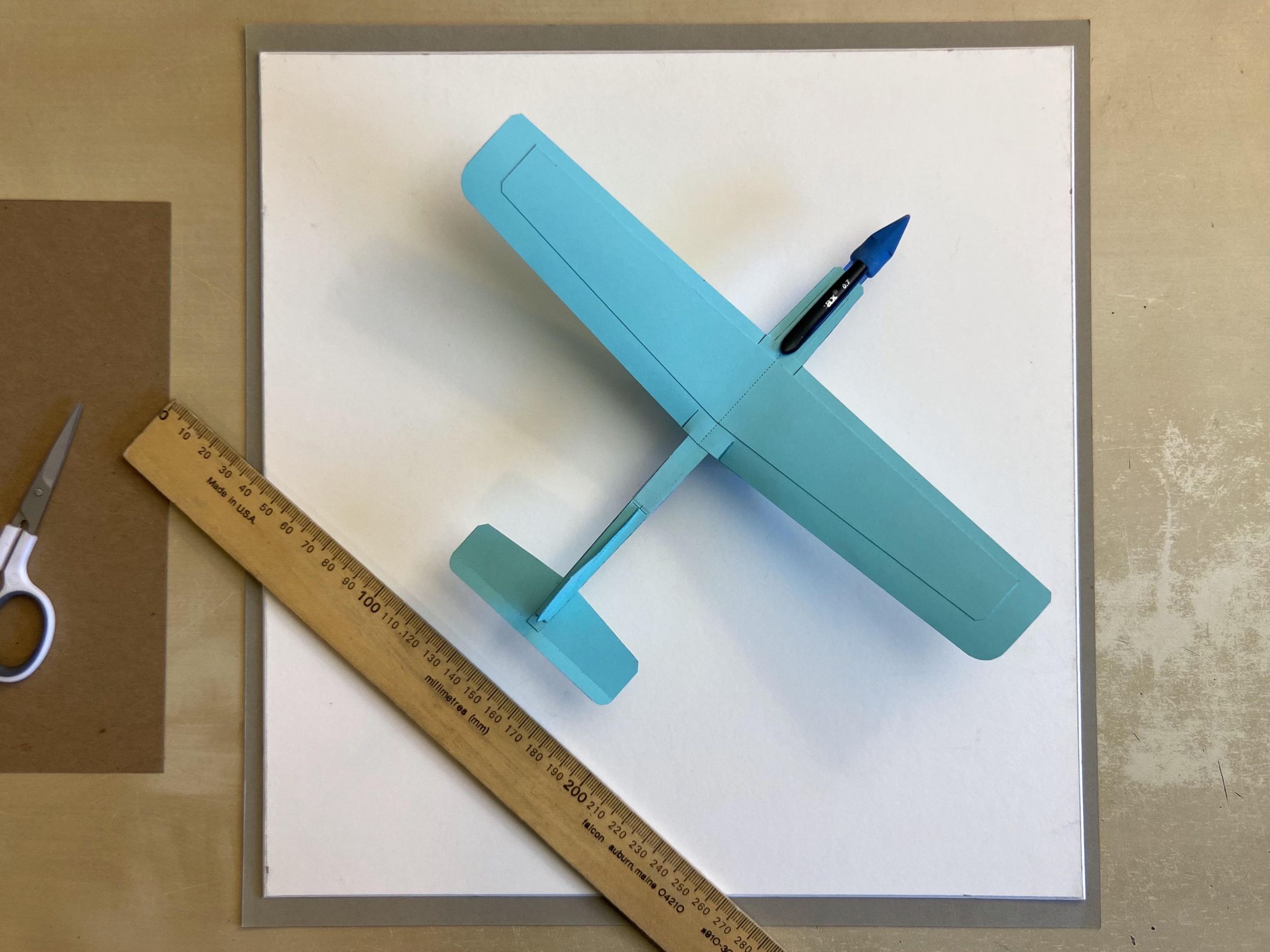 Tailless Delta & Stndrd. Config. Mechanical Pencil Gliders : 11 Steps (with  Pictures) - Instructables