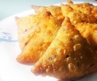 How to Make Chicken Samosa