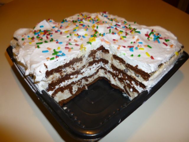 Super Simple Ice Cream Cake