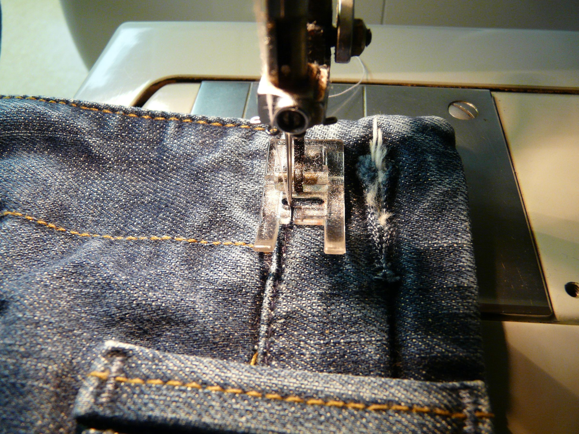 How to Repair a Jeans Zipper That Won't Stay Up 4 Steps (with