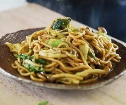 Chinese Sesame and Chili Tossed Noodles: 9 Steps (with Pictures) 