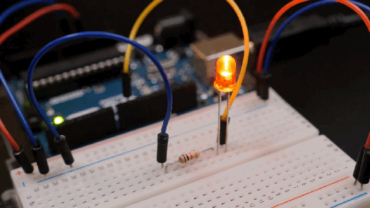 Fading LED With Arduino Analog Output in Tinkercad