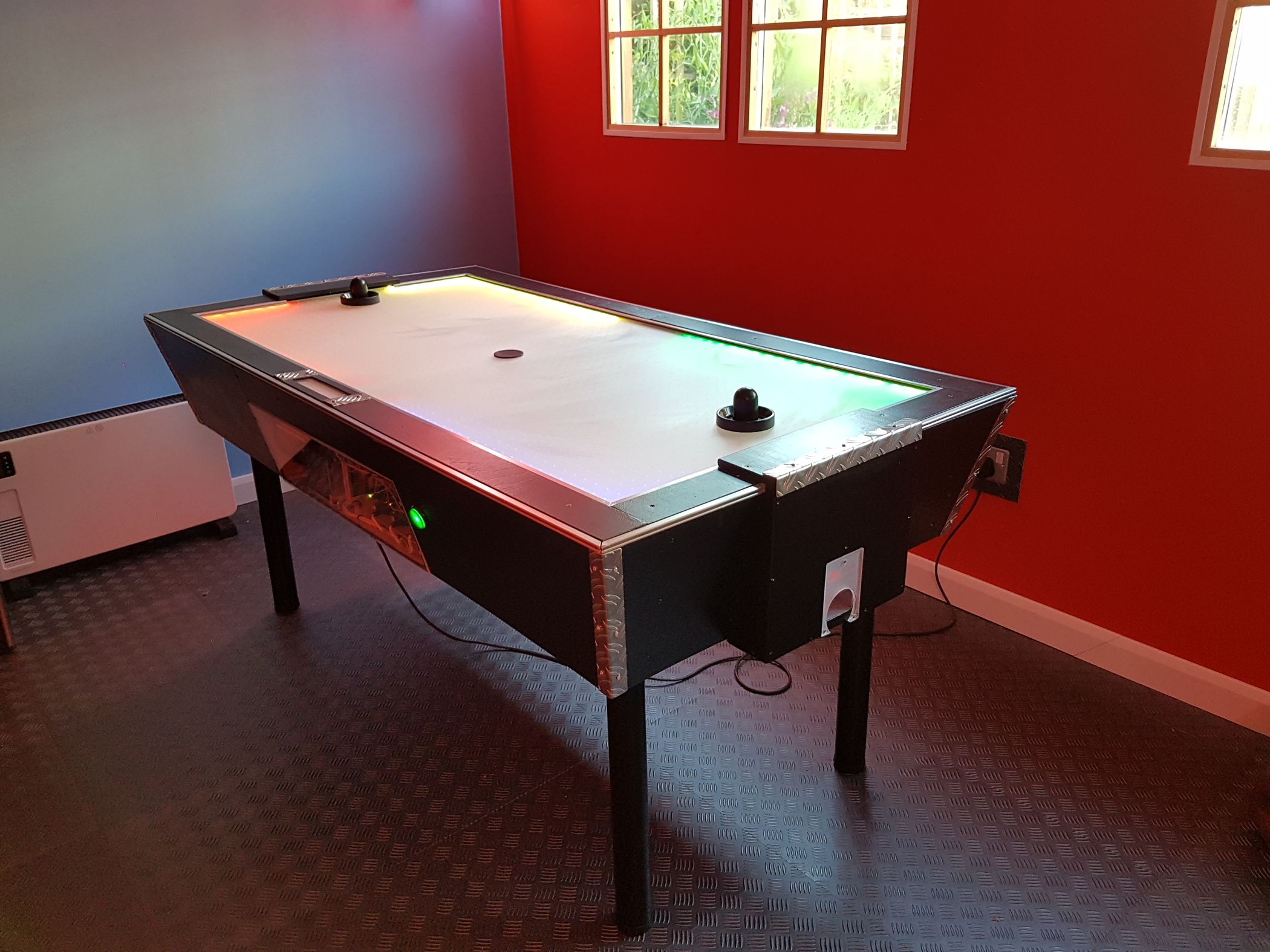 How One Little Tip Turns Air Hockey Into Mind-Blowing Night!