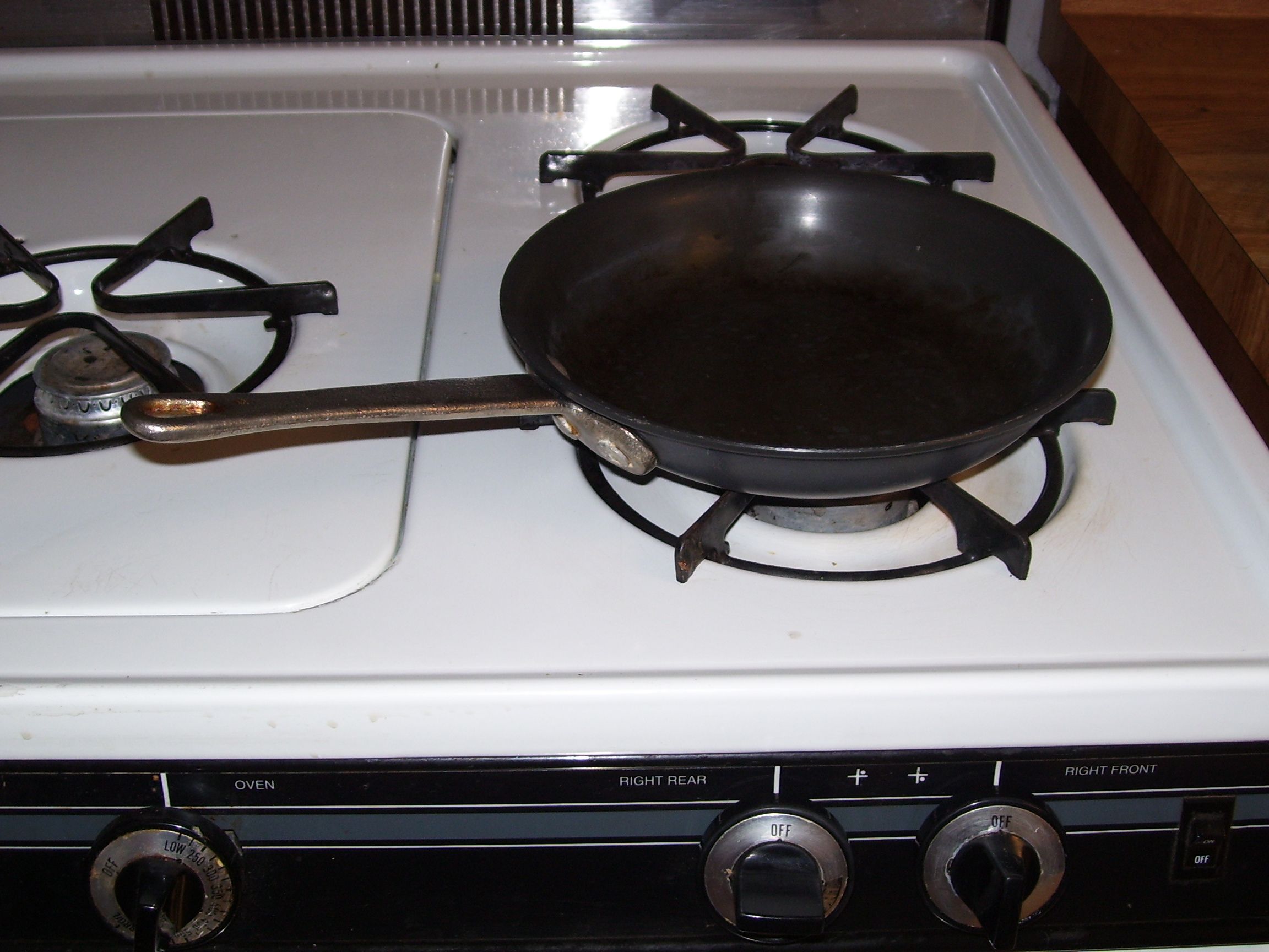 How to Cook in a Stainless Steel Pan*