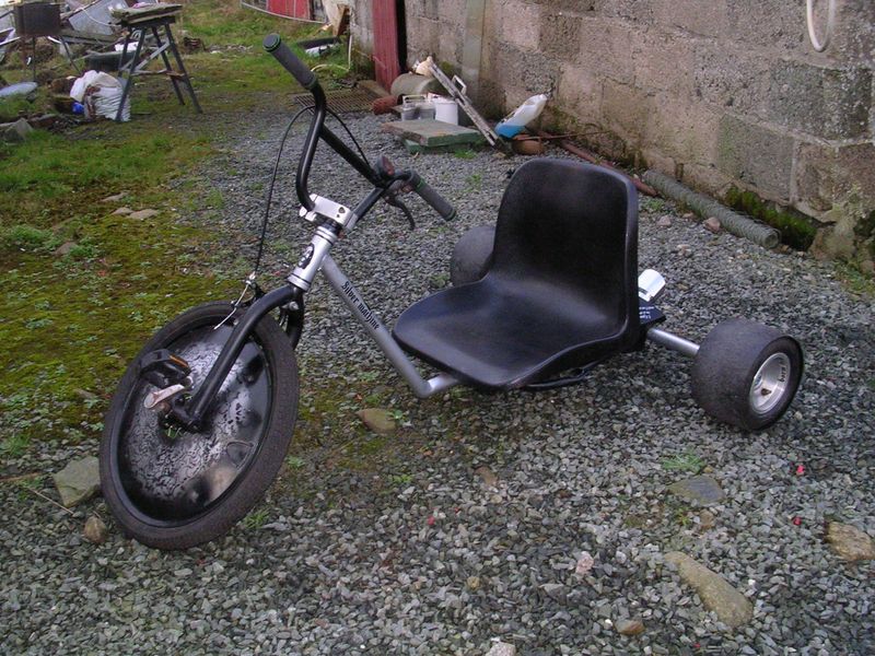 3 wheel bicycle drift Madd Gear Trike Green Black degree turns Razor DXT Drift Trike -