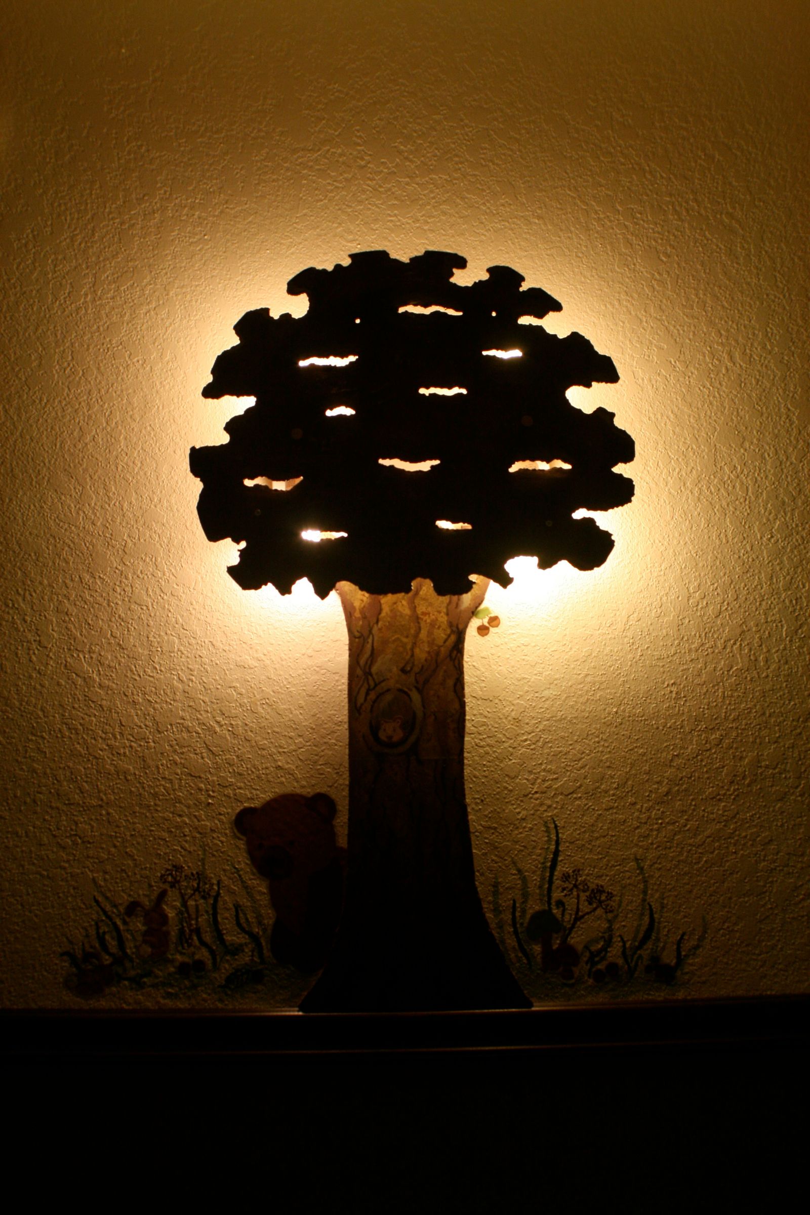 Make a Custom Wall Lamp Out of Scraps