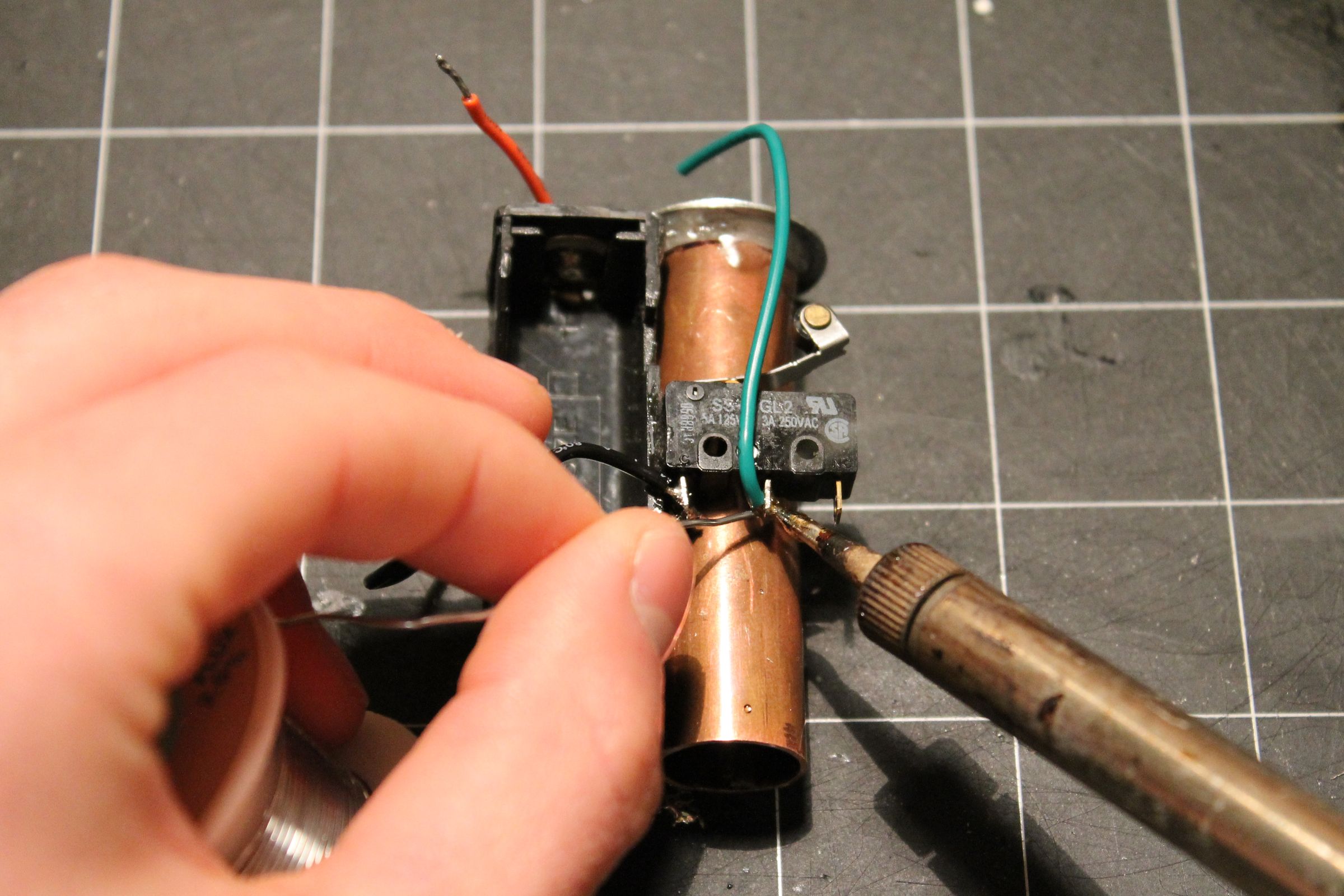 Special Effects Fireball Shooter : 6 Steps (with Pictures) - Instructables