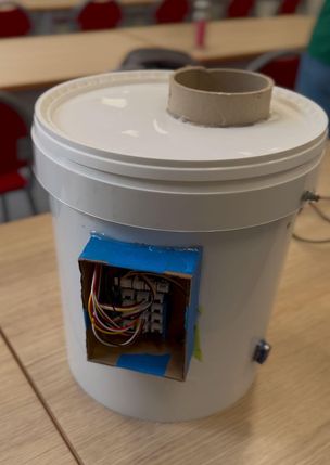 Smart Sort Bin Using Arduino Smart Bin: a Recycled Waste Sorting System With Arduino and FastAPI : 7 ...
