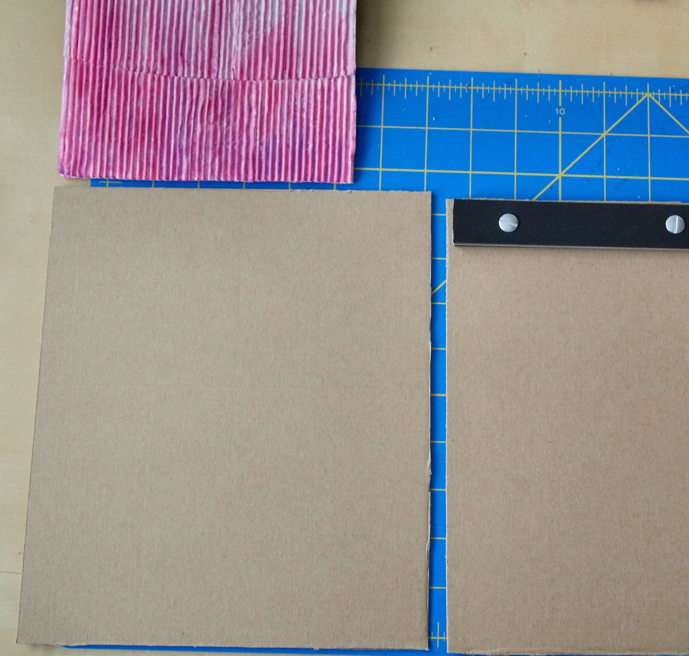 DIY Cardboard Sketchbook : 13 Steps (with Pictures) - Instructables