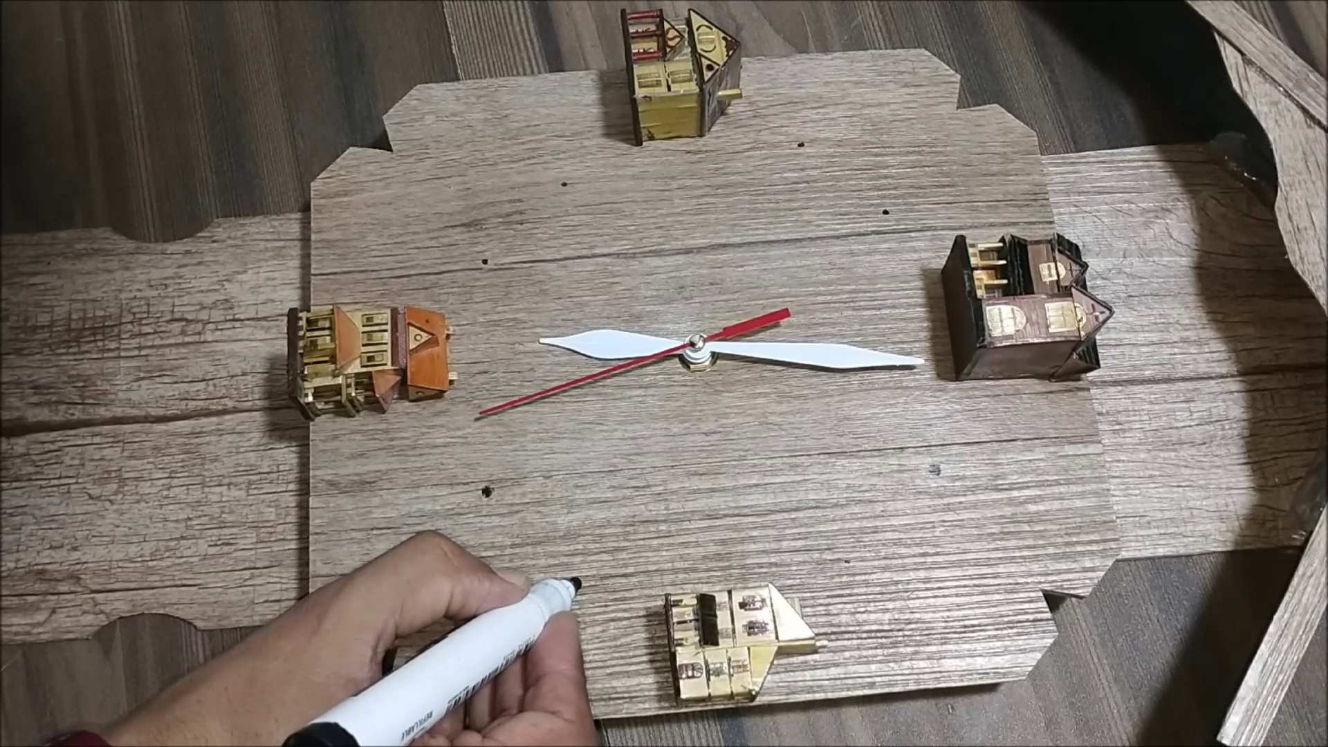 How to Make Backlit Pallet Clock Wall Art 3 Steps Instructables