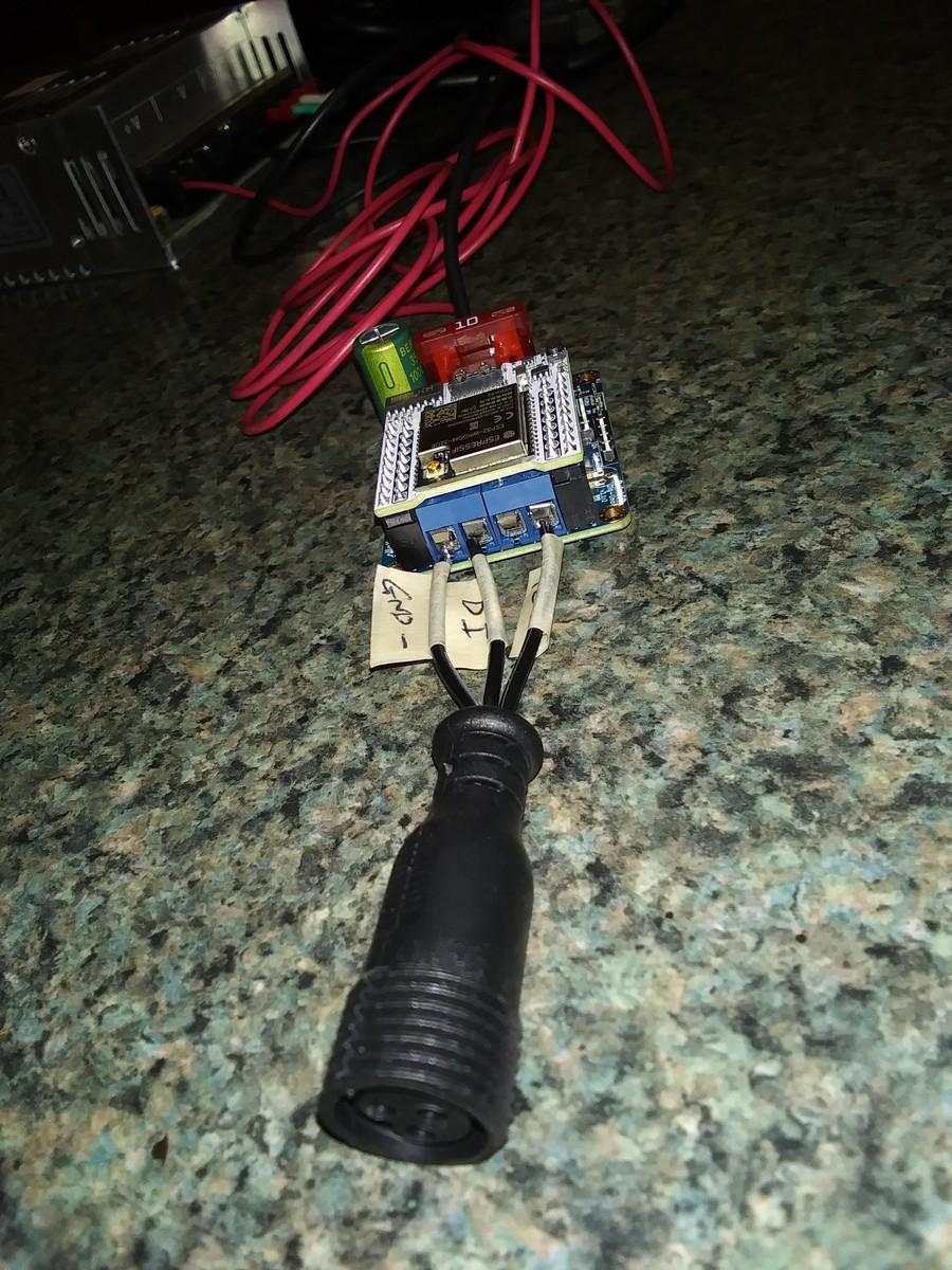 Connect Pixels to Controller (Matrix Shape Only)