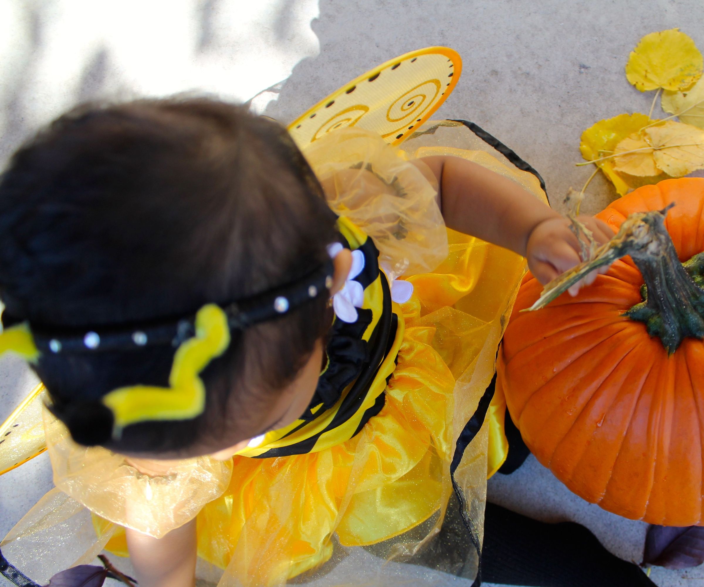 DIY BUMBLEBEE HAIR PIECE