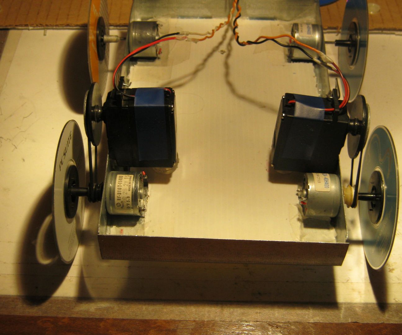 How Made a Car With Video CD