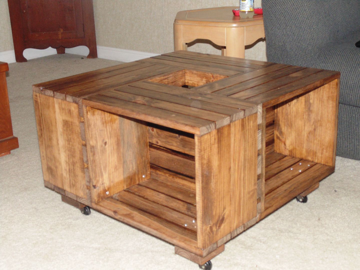 DIY Crate Coffee Table Instructables