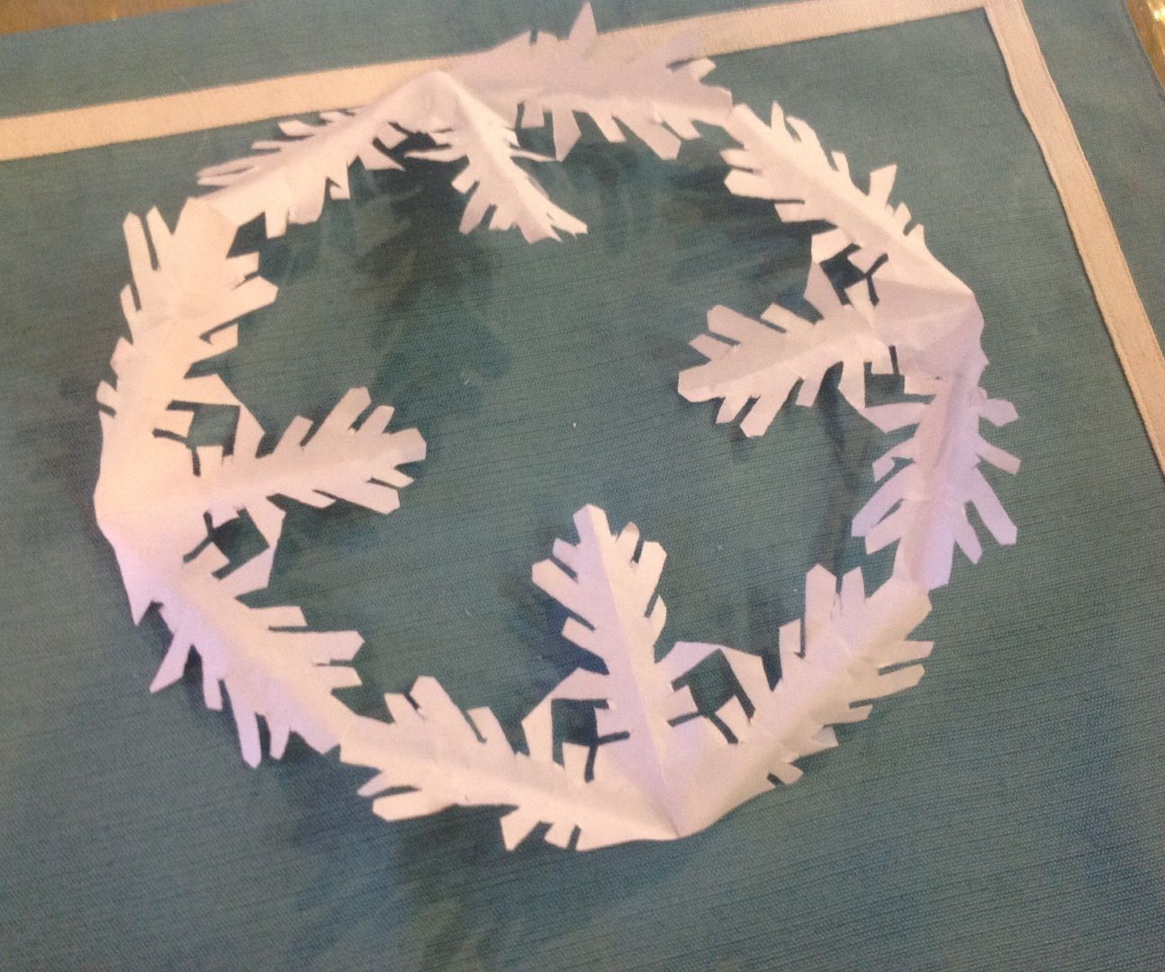 DIY Fancy Paper Winter Snowflake