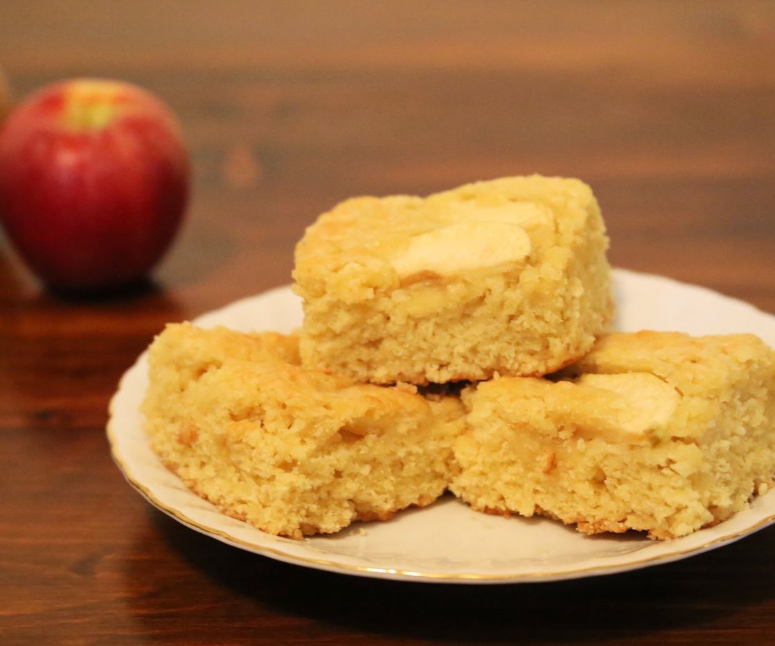 Apple Cake
