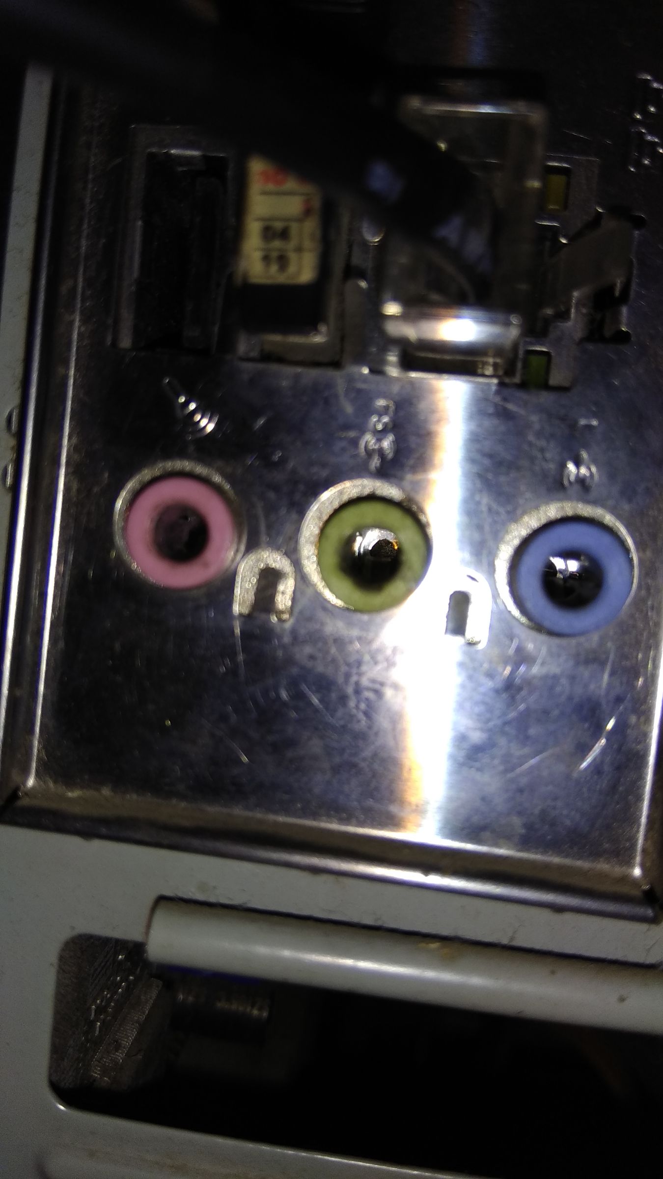 Remove Broken Jack From Audio Port 5 Steps Instructables