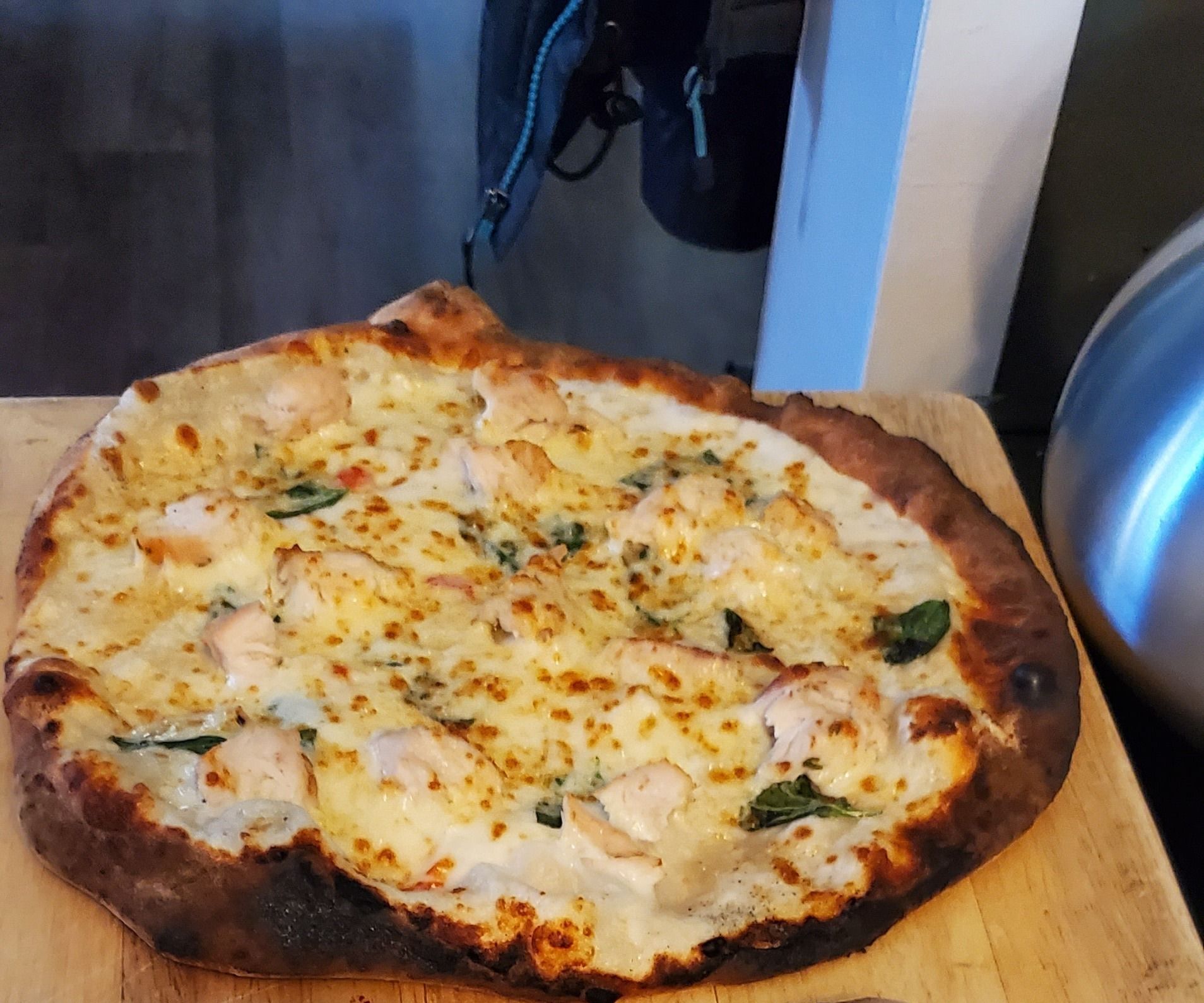 Chicken Alfredo Pizza