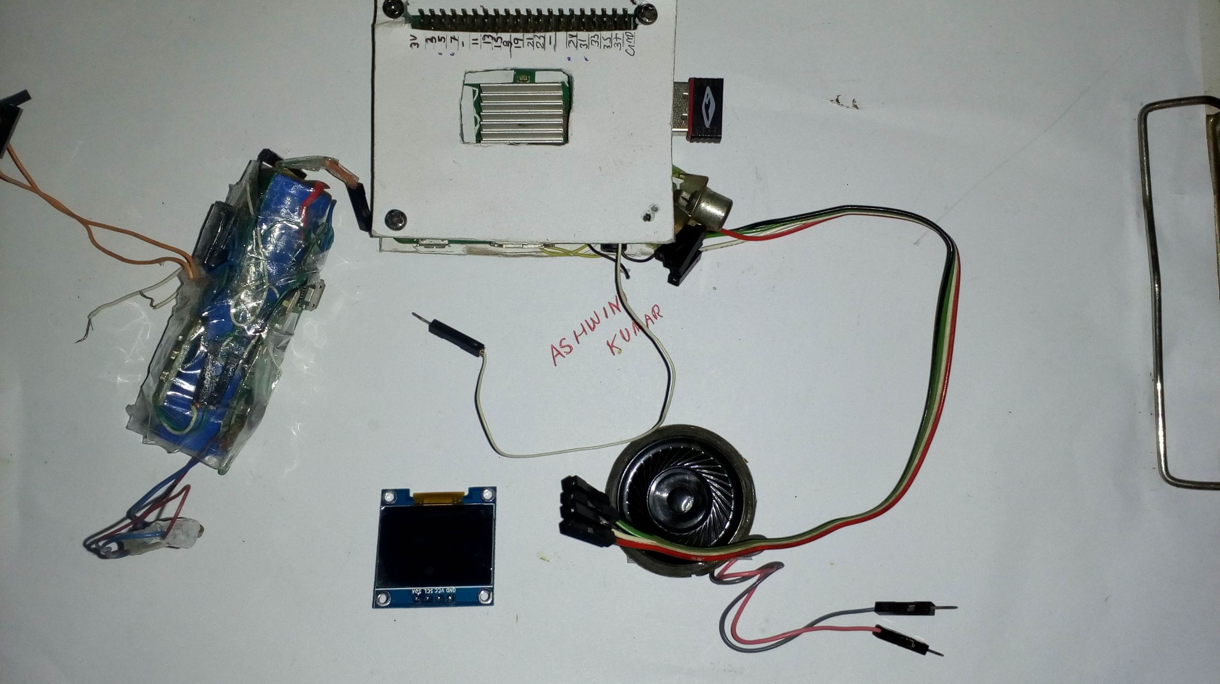 Raspberry Pi Oled Clock Watch It Hear It and Feel It 5 Steps (with