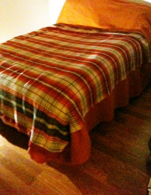 Build a Modular Storage Bed for Cheap in Like, 5 Seconds. and Save the World a Little.