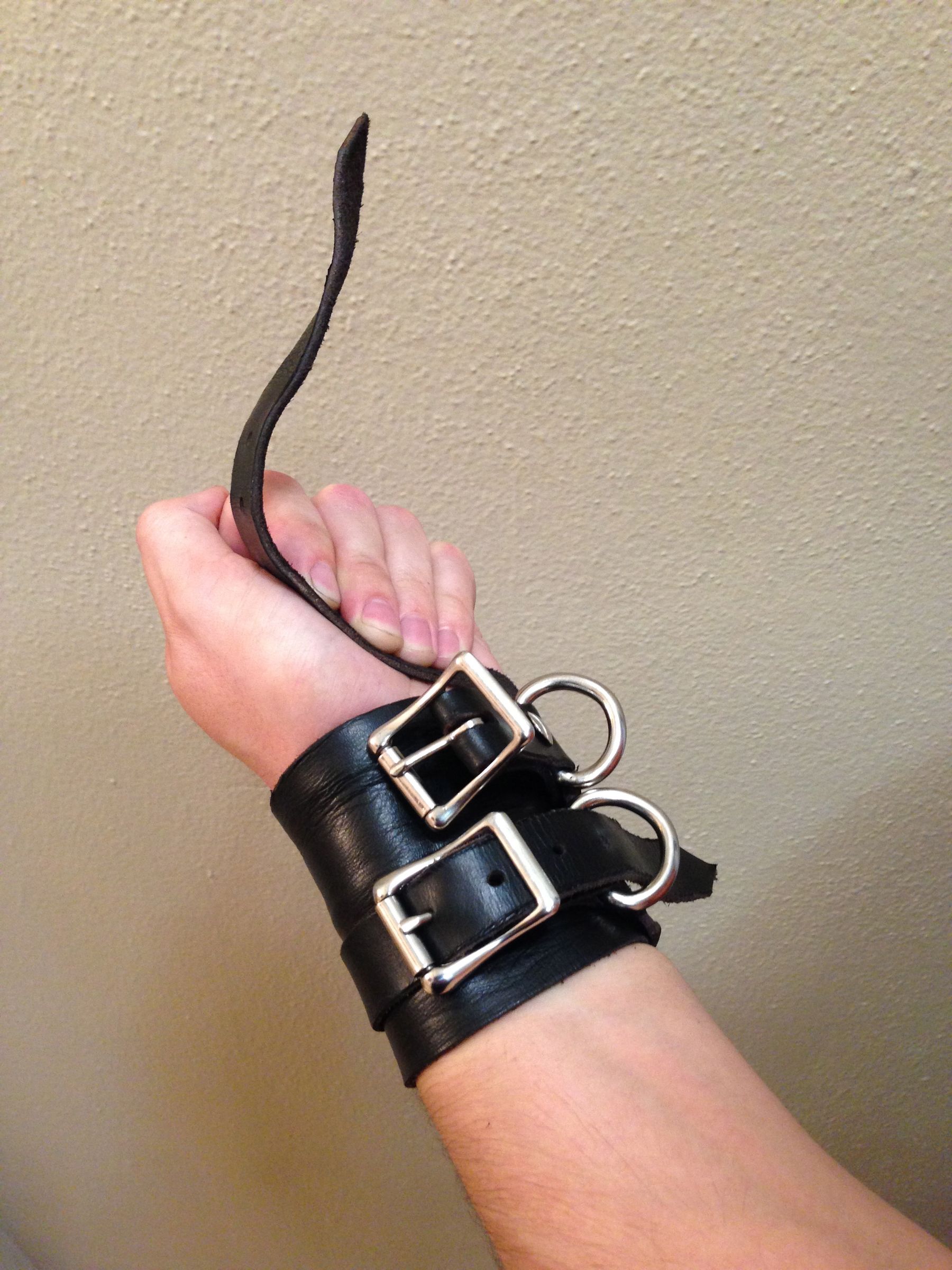 Leather Wrist Wraps/cuffs 4 Steps (with Pictures) Instructables