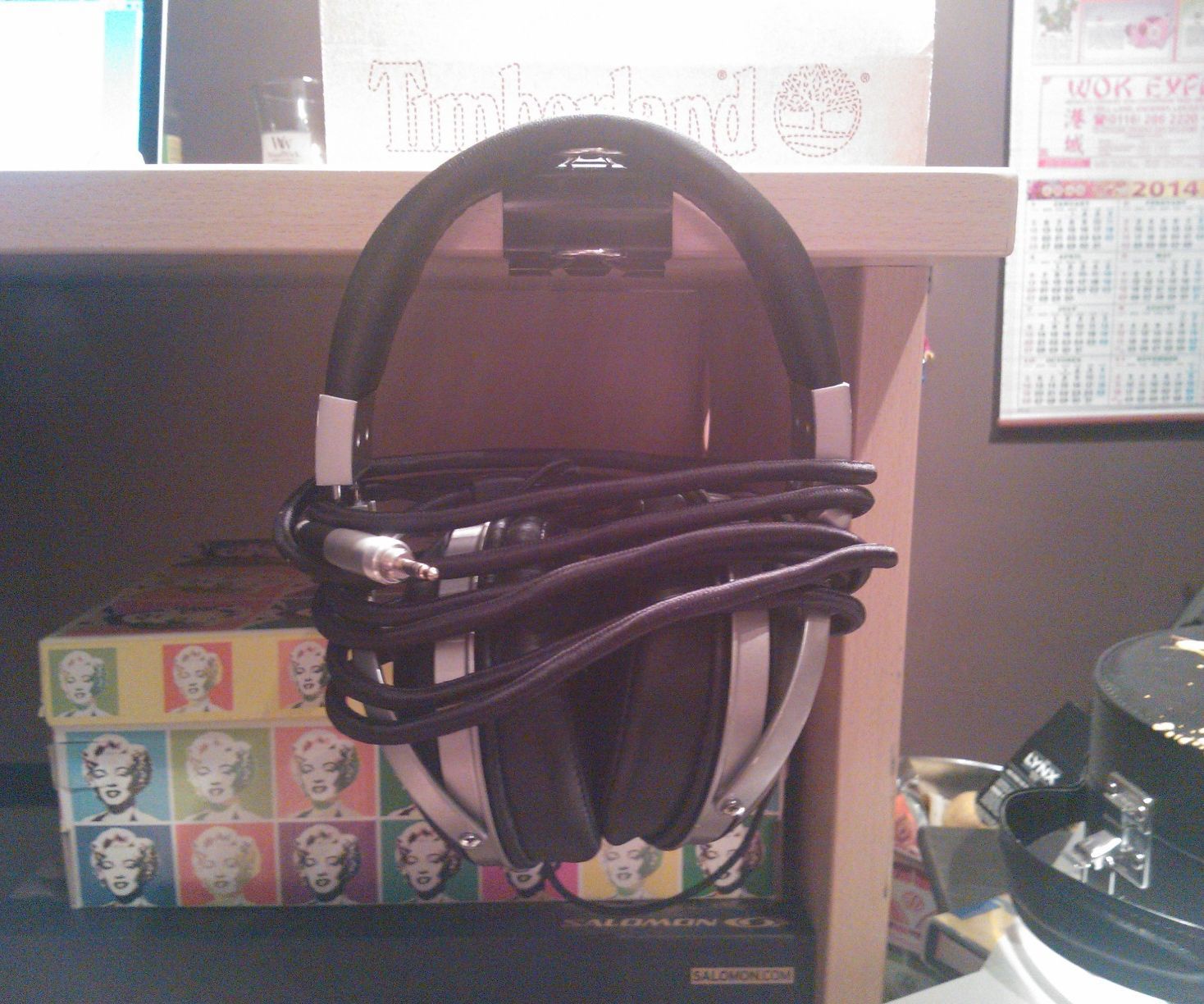 Easy Headphone Holder