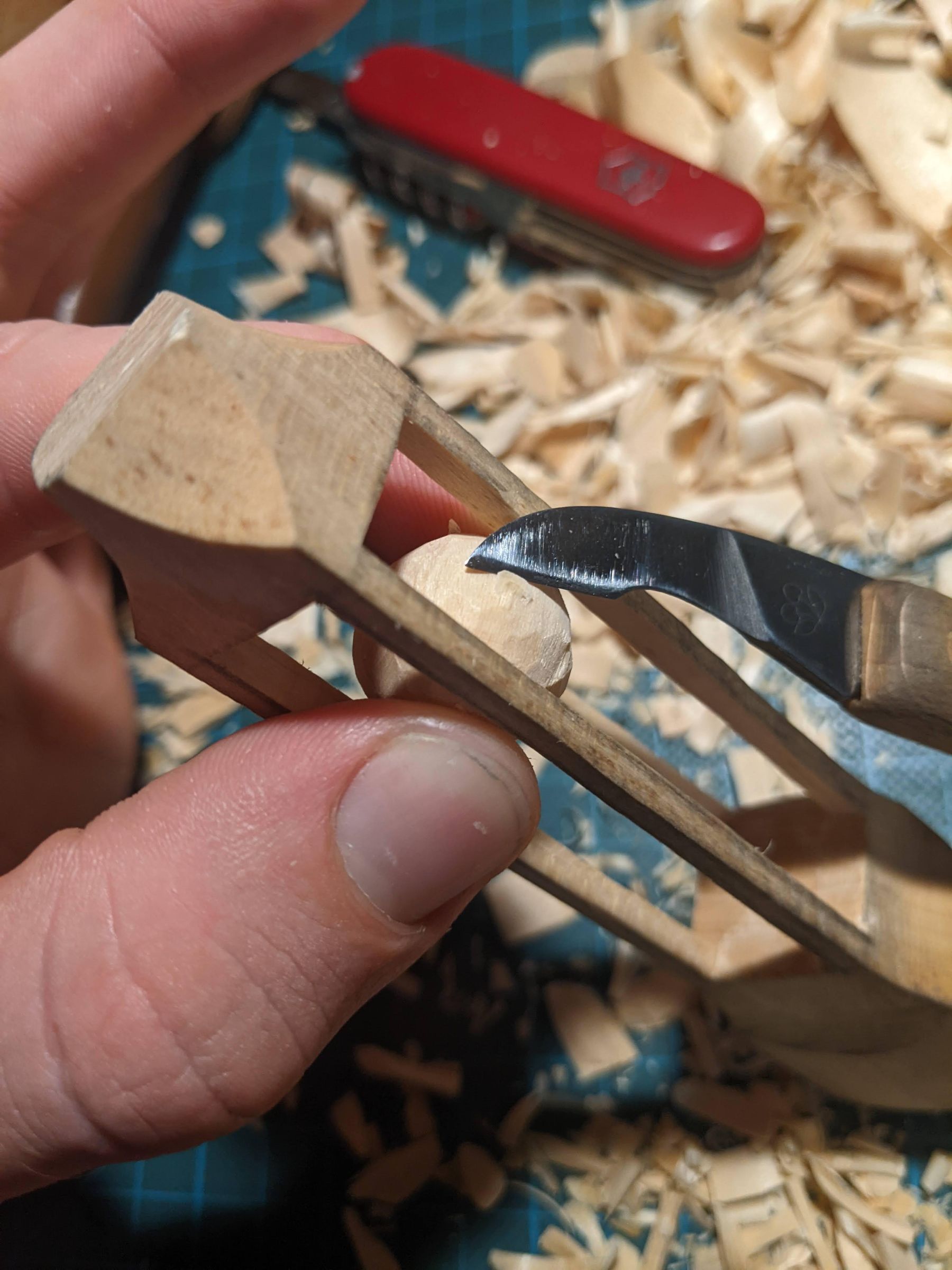 How to Carve a Ball in a Cage Out of Wood 9 Steps (with Pictures