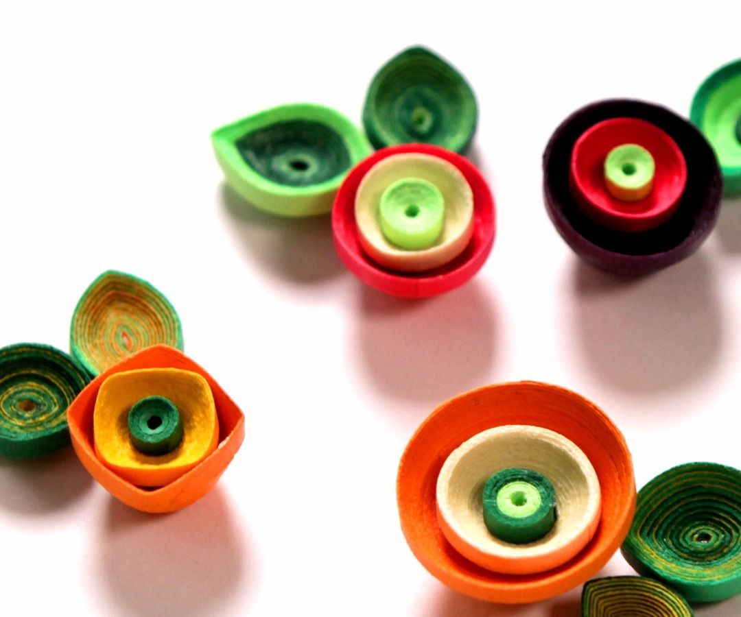 How to Make Quilled Poppy Flowers Using Paper Art Quilling | DIY