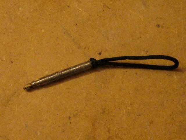 Presta Valve Zipper Pull